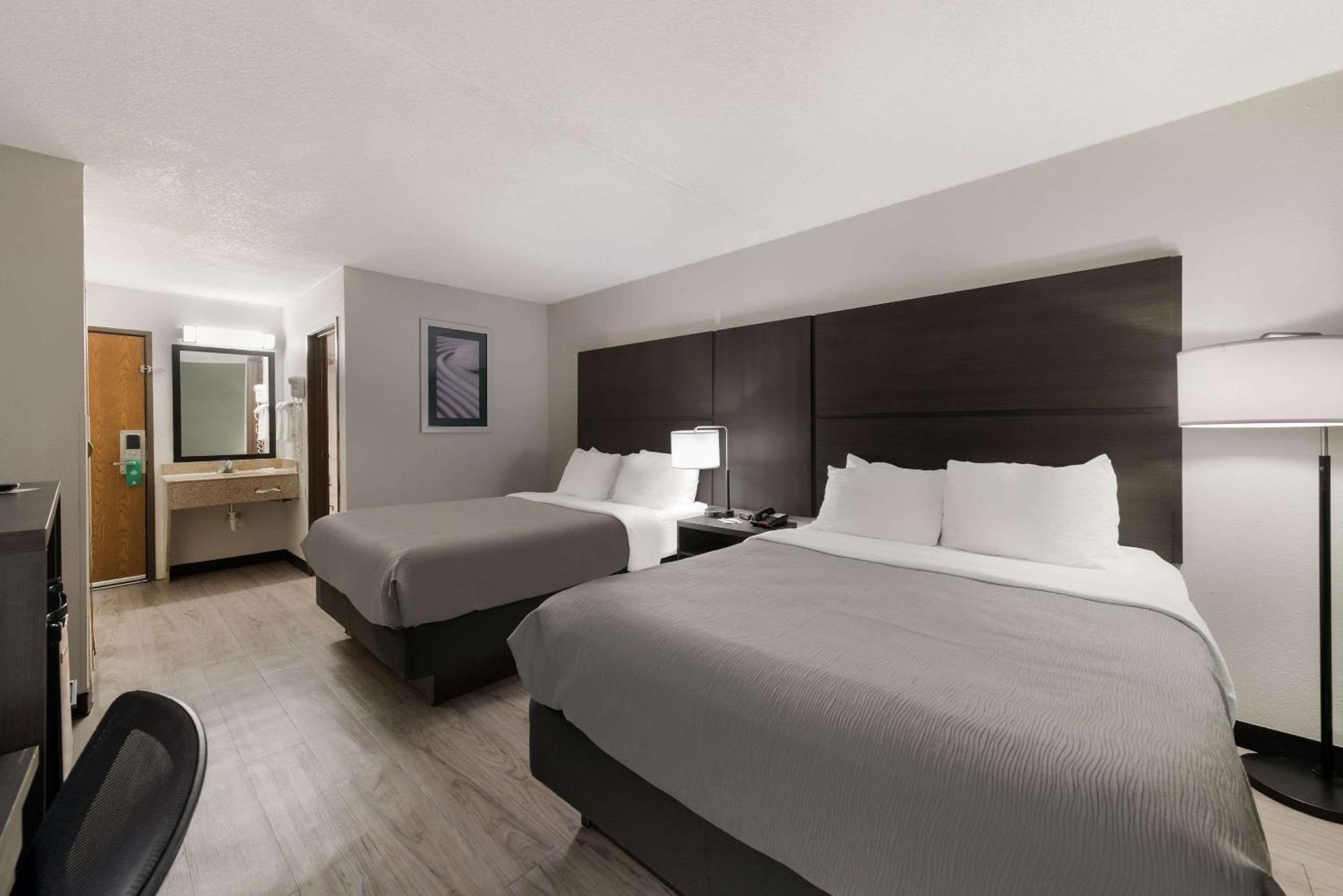 Quality Inn Merriam Kansas City Exterior foto